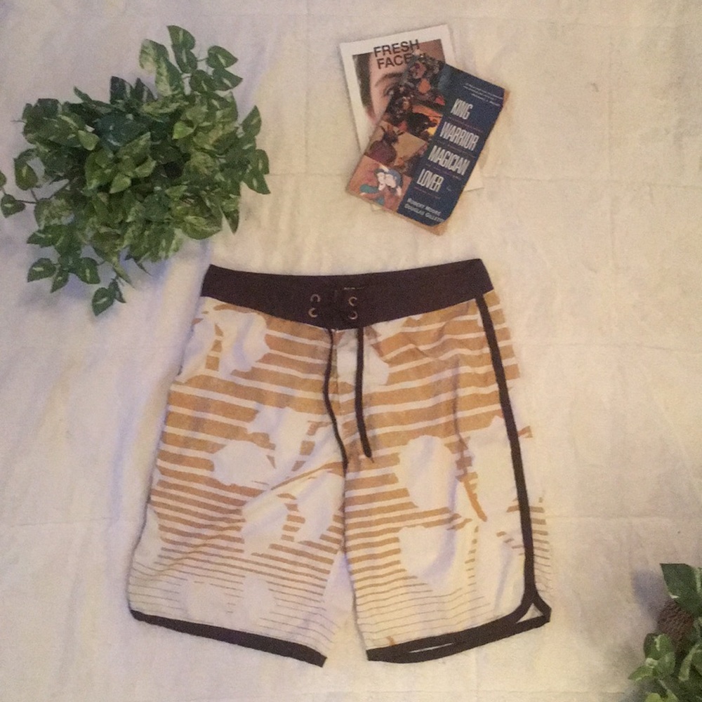 Medium Board Shorts